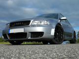 Audi RS4 Gallerieansicht inkl.Leistungsdiagramm